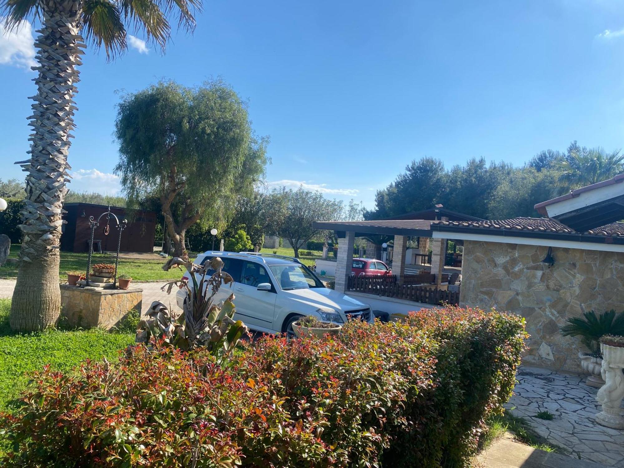 Masseria Tre Archi & Apulia Relais Gentiluomo Bilik gambar