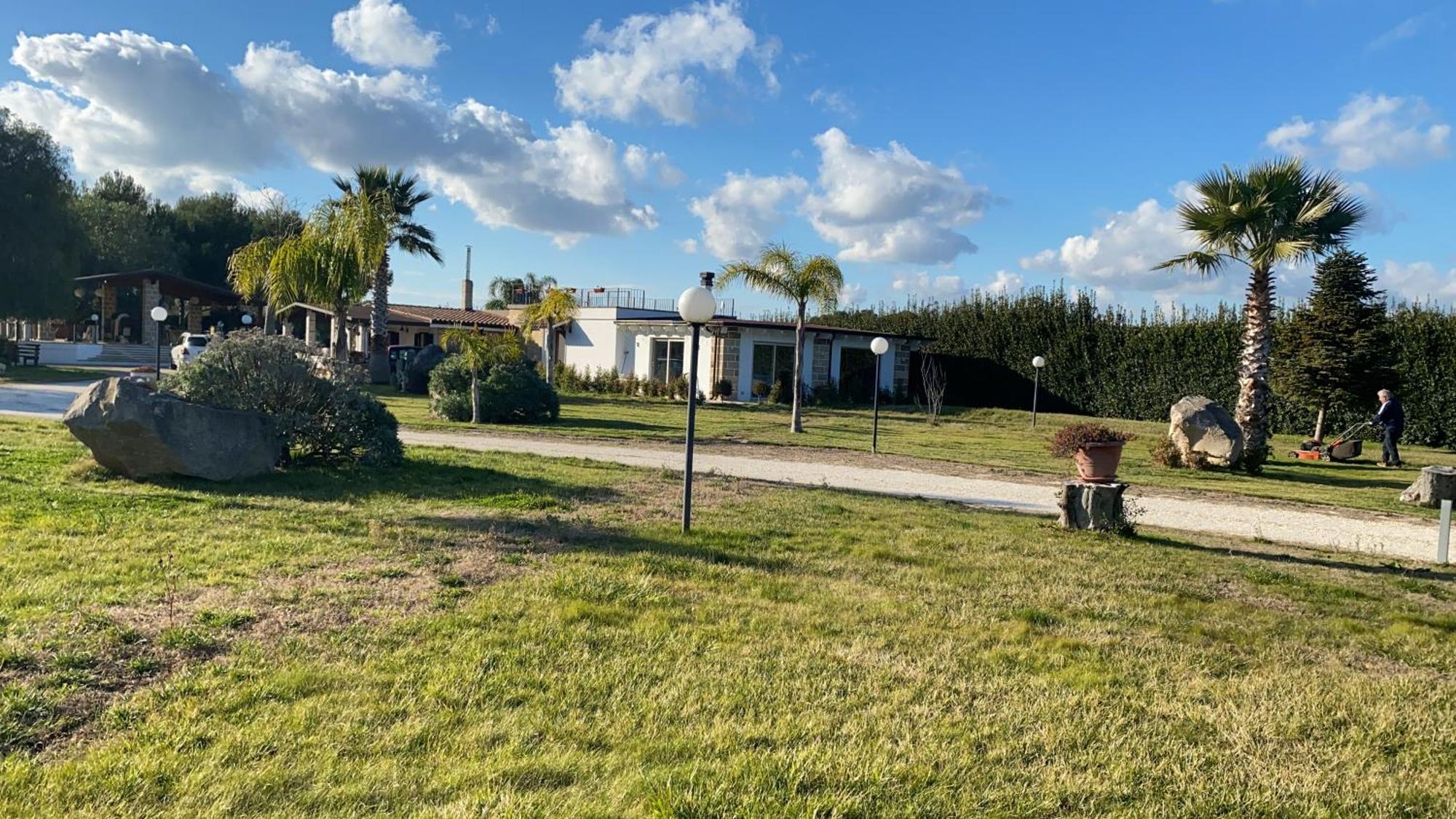 Masseria Tre Archi & Apulia Relais Gentiluomo Bilik gambar